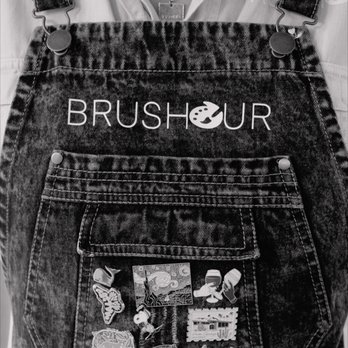 Brushour Paint Classes - Teaching apron - Paint & Sip Near Me Brushour Paint Classes - Teaching apron - Paint & Sip Near Me