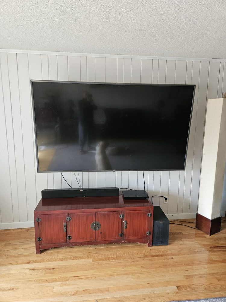 Slide of CJ's Handyman