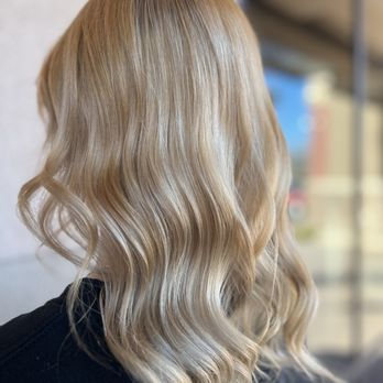 Santana Styling - Hair Extensions Near Me - Henderson, Nevada Santana Styling - Hair Extensions Near Me - Henderson, Nevada