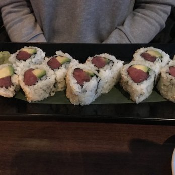 Sushi Mike's - tuna avocado rolls - Sushi Bars Near Me - Dobbs Ferry, New York