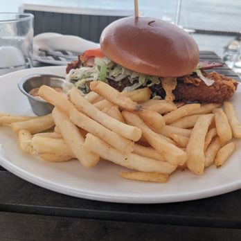 Oak & Stone - Grouper BLT.. the fries were good...fish..not so much - Pizza Near Me - Bradenton, Florida Oak & Stone - Grouper BLT.. the fries were good...fish..not so much - Pizza Near Me - Bradenton, Florida