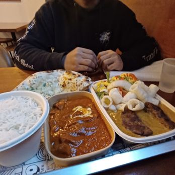 Hocco - The Indian Kitchen - Garlic Naan, Butter Chicken, Extra Basmati Rice, Lamb Galouti Bowl - Indian Near Me - Chesapeake, Virginia Hocco - The Indian Kitchen - Garlic Naan, Butter Chicken, Extra Basmati Rice, Lamb Galouti Bowl - Indian Near Me - Chesapeake, Virginia