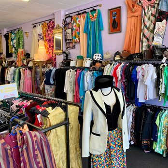 Avenger's Vintage - Vintage Women's Clothing Store - Used, Vintage & Consignment Near Me - Albuquerque, New Mexico