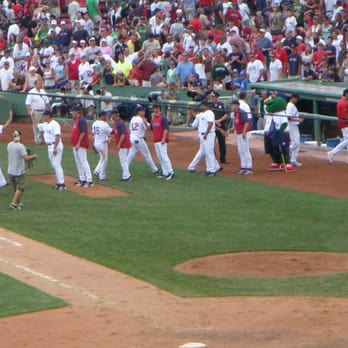 Fenway Park - Stadiums & Arenas Near Me - Boston, Massachusetts Fenway Park - Stadiums & Arenas Near Me - Boston, Massachusetts