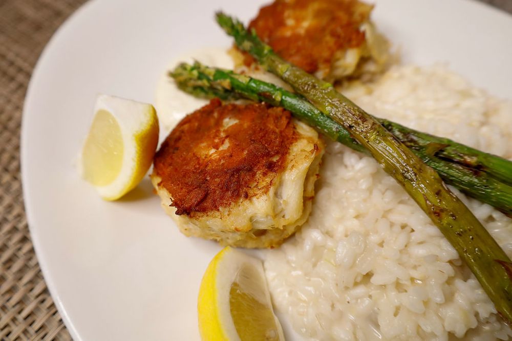 Twelves Grill & Cafe