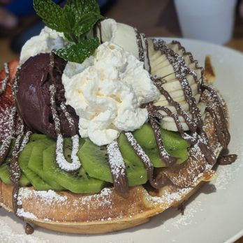 Old Town Caffe - Deluxe waffle - Coffee & Tea Near Me - Pasadena, California Old Town Caffe - Deluxe waffle - Coffee & Tea Near Me - Pasadena, California