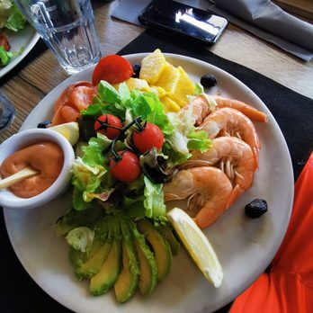 U Paradisu - Salade fraîcheur - Mediterranean Near Me - Plage de Tamarone, 01