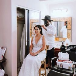 Modni Hair Lounge
