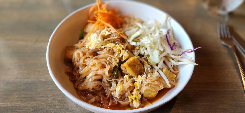 Social spots from Mu