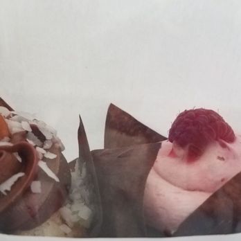 Cakabakery - Desserts Near Me - Grand Rapids, Michigan