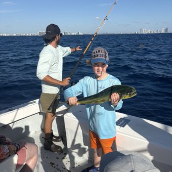 Finway Sportfishing - Mahi Mahi - Boating Near Me - Miami Beach, Florida Finway Sportfishing - Mahi Mahi - Boating Near Me - Miami Beach, Florida