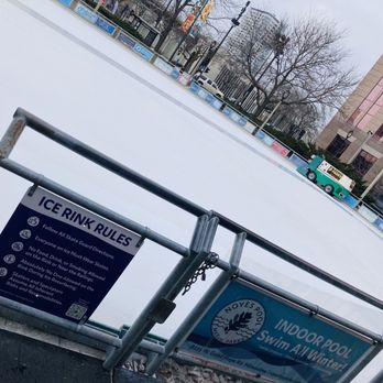 Slice of Ice - Skating Rinks Near Me - Milwaukee, Wisconsin Slice of Ice - Skating Rinks Near Me - Milwaukee, Wisconsin