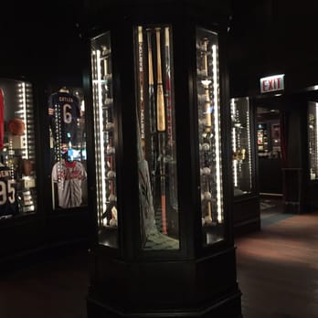 Harry Caray's - Sports Bars Near Me - Chicago, Illinois Harry Caray's - Sports Bars Near Me - Chicago, Illinois