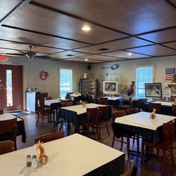 Clovis Cafe - The restaurant