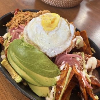 Amor A Mi - Chilaquiles con Salsa Roja, Added Tinga and an Over Medium Egg - Mexican Near Me - Burbank, California Amor A Mi - Chilaquiles con Salsa Roja, Added Tinga and an Over Medium Egg - Mexican Near Me - Burbank, California