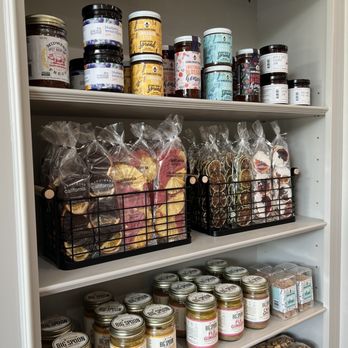 Petraroia Deli - Delis Near Me - Litchfield, Connecticut Petraroia Deli - Delis Near Me - Litchfield, Connecticut