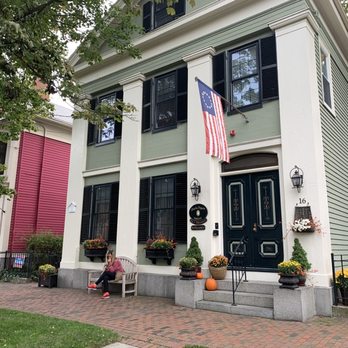 Amelia Payson House Bed and Breakfast - Front of house - Hotels Near Me - Salem, Massachusetts