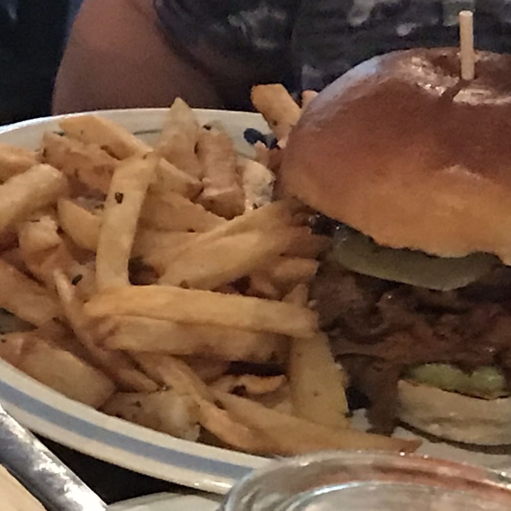Northwinds Brewhouse & Kitchen - Burger - Brewpubs Near Me - Collingwood, Ontario Northwinds Brewhouse & Kitchen - Burger - Brewpubs Near Me - Collingwood, Ontario