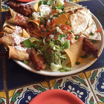 La Casa Lopez - Go for this amazing sampler appetizer. Don't let it fool you. I recommend you all to order this if you all want to do a dessert. - Mexican Near Me - Moscow, Idaho