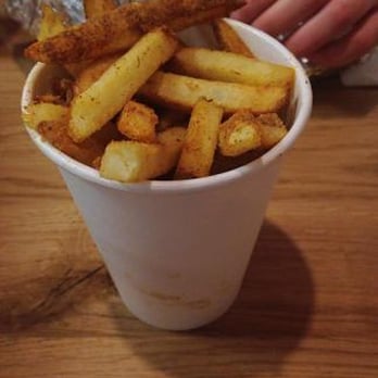 Five Guys - Cajun Fries - Regular - Burgers Near Me - Glasgow, GLG