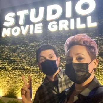 Studio Movie Grill - Cinema Near Me - Kissimmee, Florida