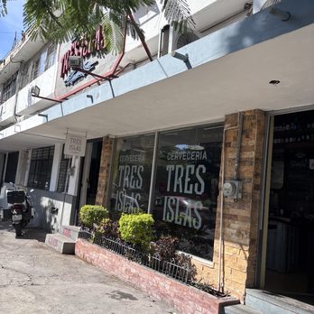 Cerveceria Tres Islas - Breweries Near Me - Mazatlán, SIN