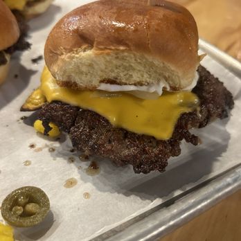 Mastiff Kitchen - La Mesa - Charred perfectly. If you like the friendly & co. This gives it a run for its money - Burgers Near Me - La Mesa, California Mastiff Kitchen - La Mesa - Charred perfectly. If you like the friendly & co. This gives it a run for its money - Burgers Near Me - La Mesa, California