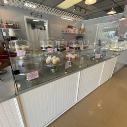 Frostings Bakery - Front Counter