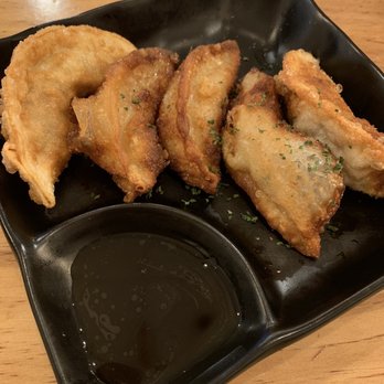 Ramen Bella - Crispy gyoza - Ramen Near Me - Langley City, British Columbia Ramen Bella - Crispy gyoza - Ramen Near Me - Langley City, British Columbia