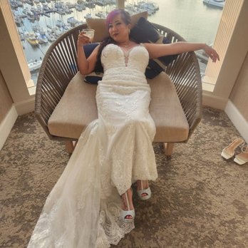 Vows Bridal & Formals - Bridal Near Me - Honolulu, Hawaii