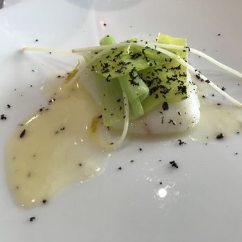 Restaurant Montée - French Near Me - Paris, 75