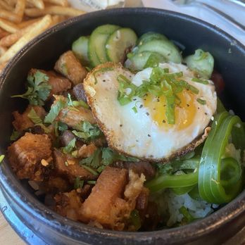 Common Theory Chula Vista - "Pork Sisig Bowl". It was good, but Nothing really sisig about this though - Gastropubs Near Me - Chula Vista, California Common Theory Chula Vista - "Pork Sisig Bowl". It was good, but Nothing really sisig about this though - Gastropubs Near Me - Chula Vista, California