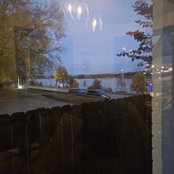 GAME on the River - Burgers Near Me - Jeffersonville, Indiana GAME on the River - Burgers Near Me - Jeffersonville, Indiana