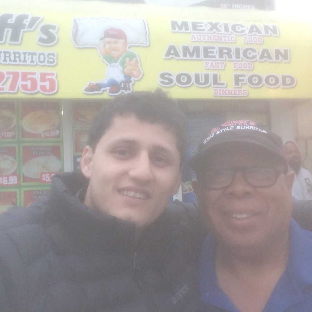 Sr Cliff's - Me and Cliff, the friendly and awesome owner and manager! Thanks for the great burger, Cliff! - Mexican Near Me - Compton, California