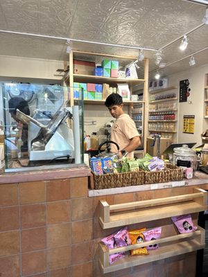 Fonty’s Deli + Dukaan by null