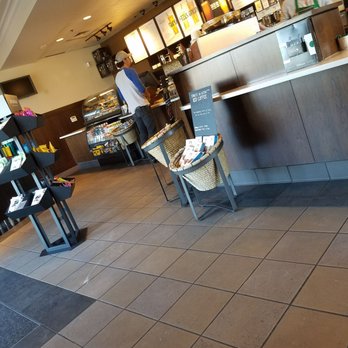 Starbucks - Coffee & Tea Near Me - Lynnwood, Washington