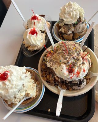 Island Creamery by null
