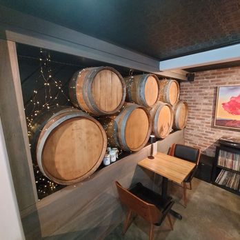 Majestic Oak Vineyard - Wineries Near Me - Ojai, California Majestic Oak Vineyard - Wineries Near Me - Ojai, California