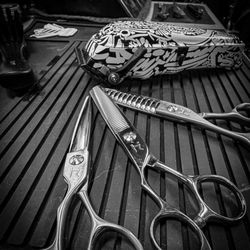 Kasper’s Barbershop