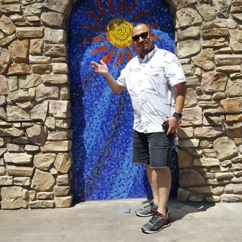 Miramonte Winery - Wineries Near Me - Temecula, California