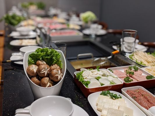 100°C Grill & Hot Pot by null