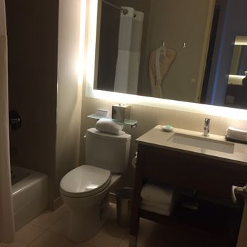 Hyatt Regency Chicago - Hotels Near Me - Chicago, Illinois