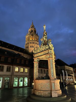 Mainz Cathedral by null