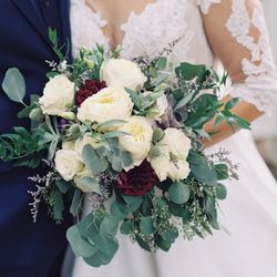 Ehrman's Allburn Florists