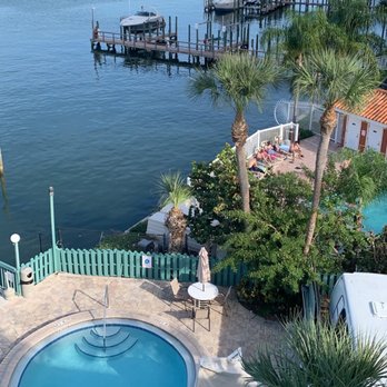 Clearwater Beach Hotel - Views - Hotels Near Me - Clearwater Beach, Florida