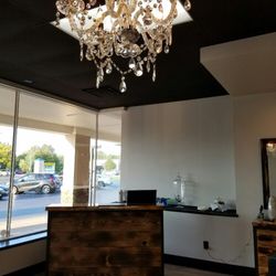 Vanderbilt Salon & Spa - Front desk