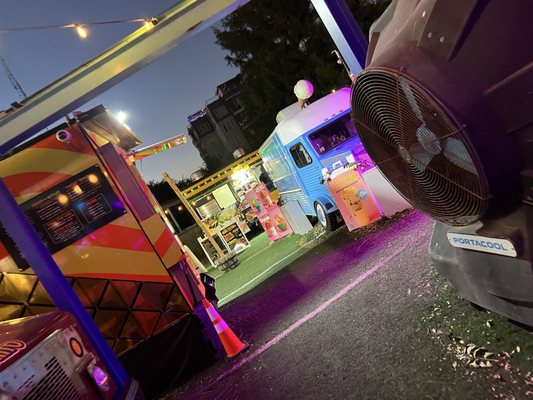El Camino Food Truck Park & Bar by null