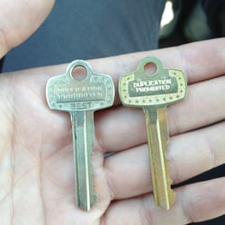 Busy B's Lock and Safe - Left: Old Key, Right: New Key