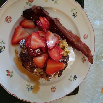 The Dewey - House special, Creme Brulee French Toast - Hotels Near Me - Lenox, Massachusetts The Dewey - House special, Creme Brulee French Toast - Hotels Near Me - Lenox, Massachusetts