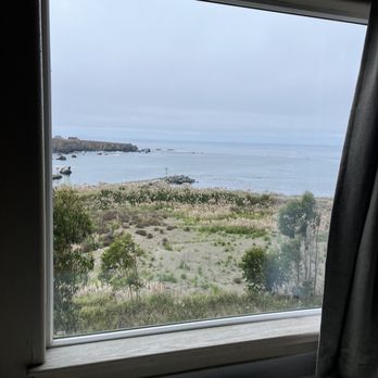 North Cliff Hotel - The fog lifted - Hotels Near Me - Fort Bragg, California North Cliff Hotel - The fog lifted - Hotels Near Me - Fort Bragg, California